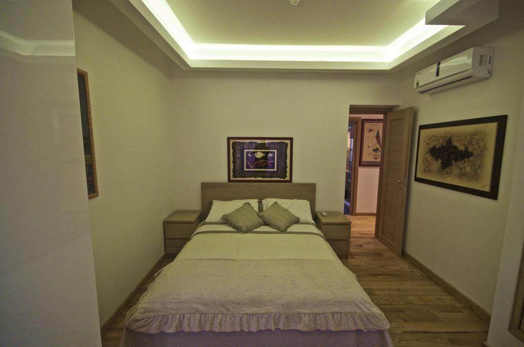 Piramide House Apartment Rome Bilik gambar